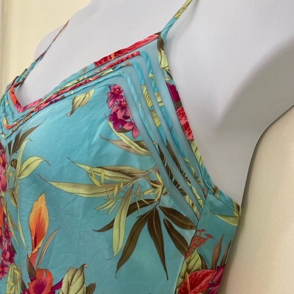 EUC Victoria's Secret Floral Chemise - 100% SILK - Picture 2 of 11